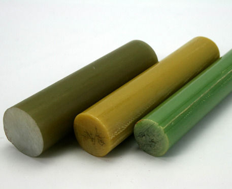 品質  High quality mechanical strength of low water absorption, good processability yellow, green and white fiberglass bars, rods 工場